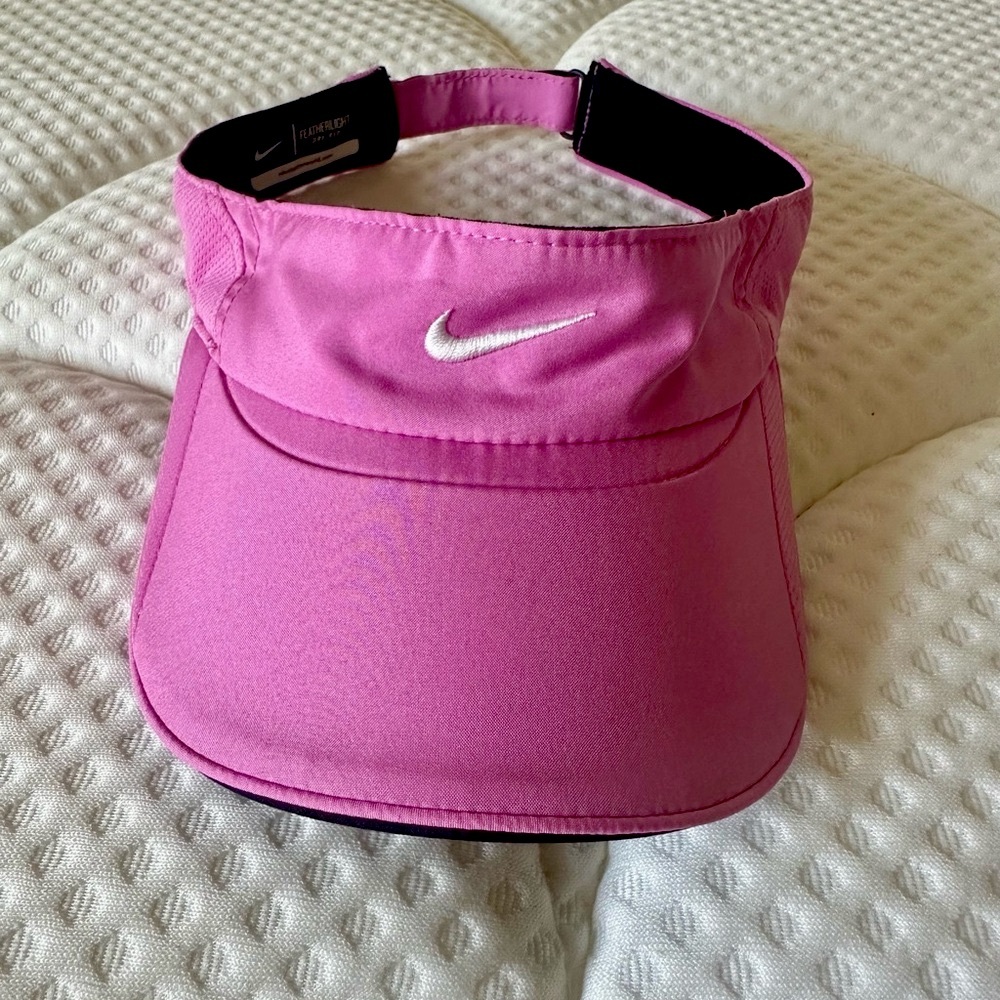 Nike Pink Orchid Visor Hat